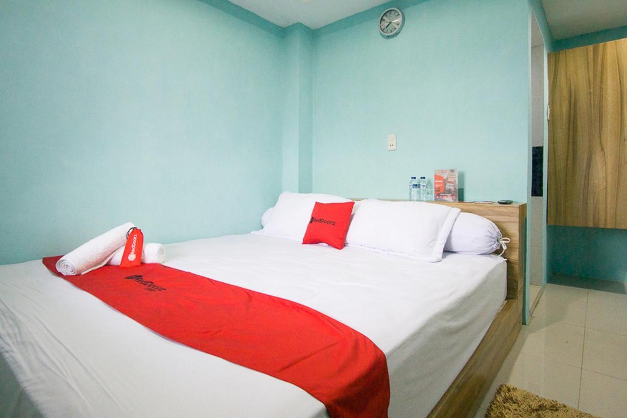 Reddoorz Near Mikie Holiday Funland Berastagi Esterno foto